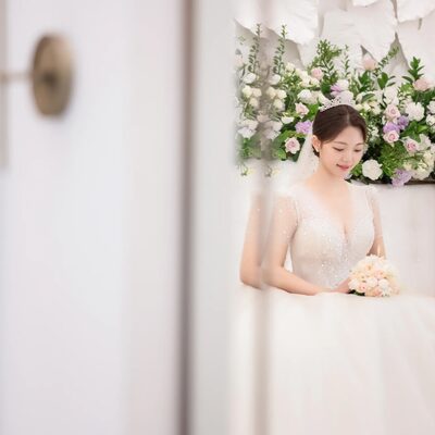 하객이 오기 전 신부대기실에서 촬영한 결혼식스냅